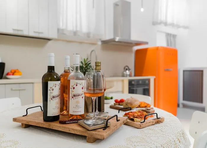 Bacchus Historic Holiday home Otranto