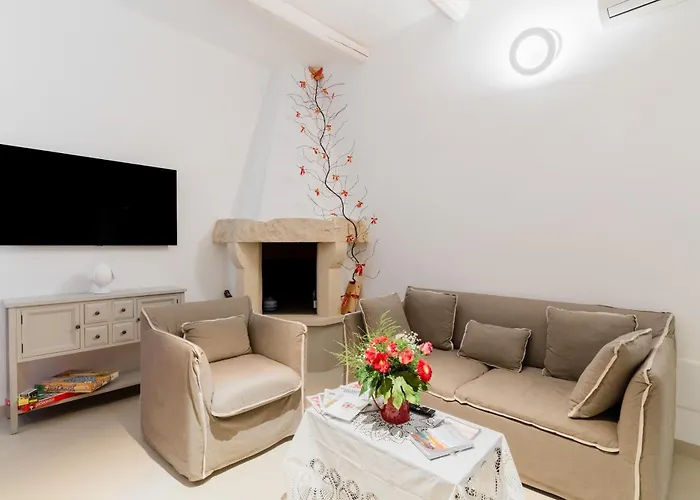 Bacchus Historic Holiday home *